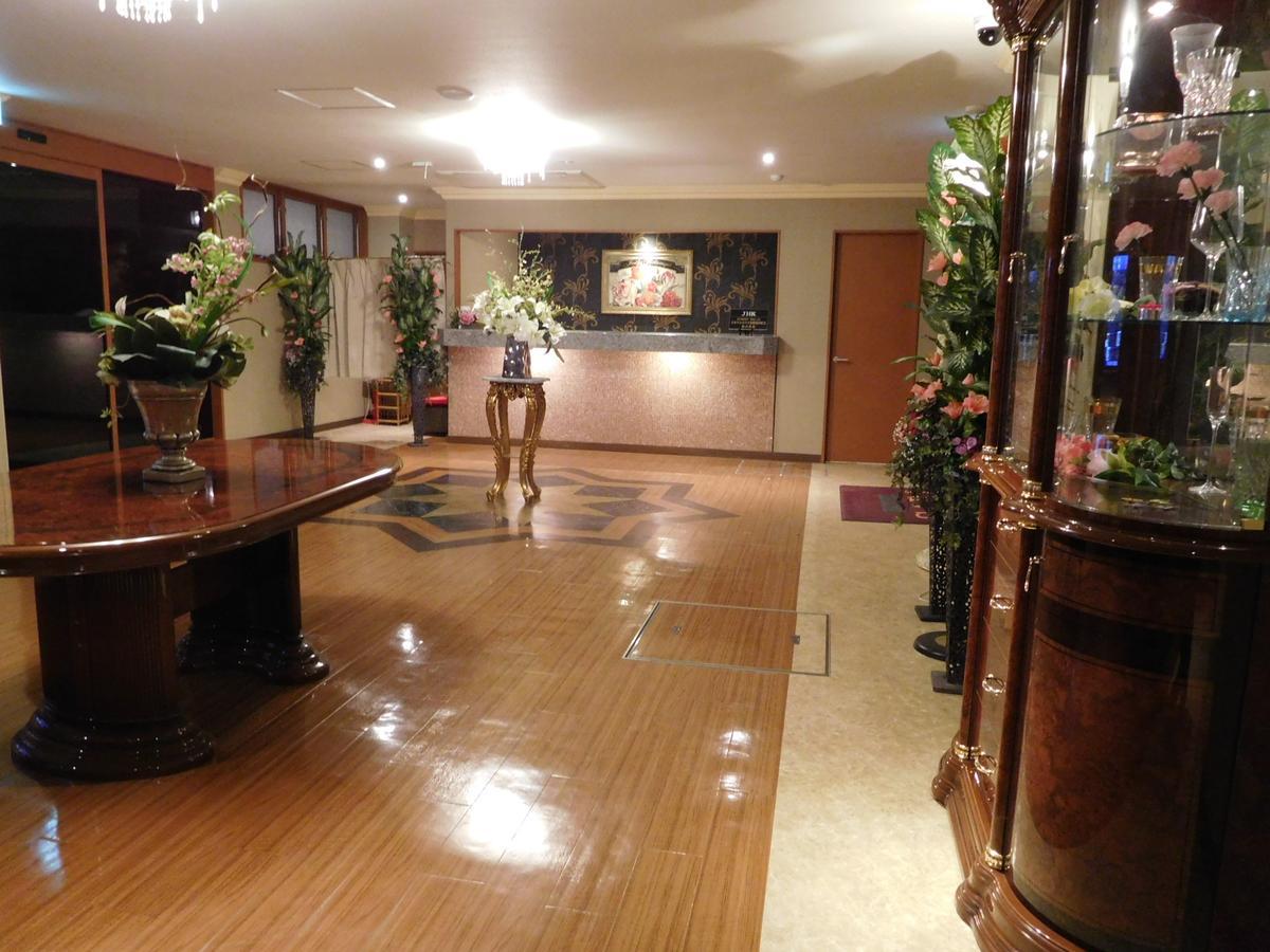 Отель Sari Seki Inter (Adults Only) Камеяма Экстерьер фото